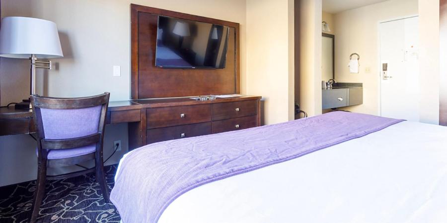 Red Garter Hotel & Casino by Red Lion Hotels